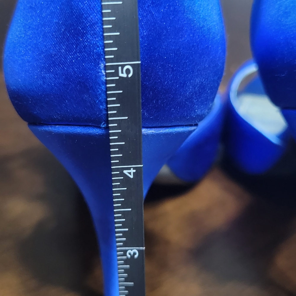 Lulu Townsend Heels